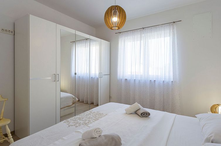 Appartement Schöne Wohnung Funtana Nr.1