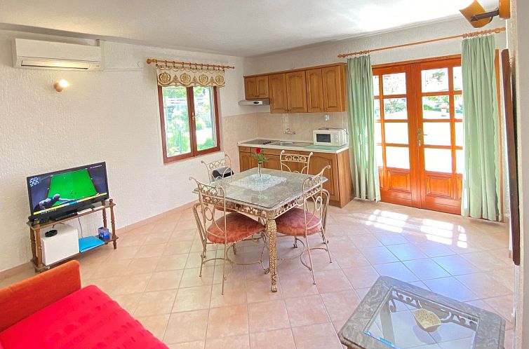 Vakantiehuis 2 bis 4 P
