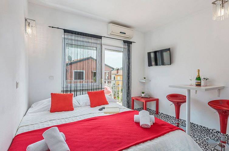 Unterkunft 10132525 - Appartement Istrien - Appartement in Funtana mit Grill