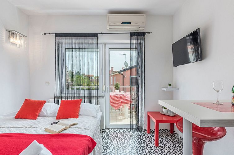 Appartement in Funtana mit Grill