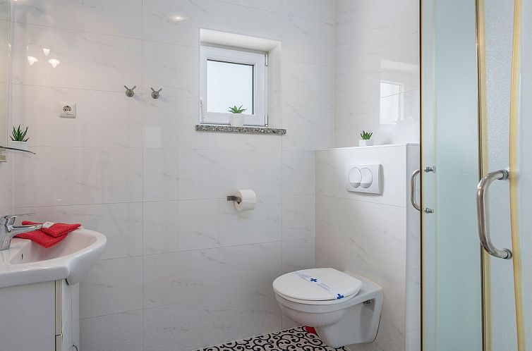 Appartement in Funtana mit Grill