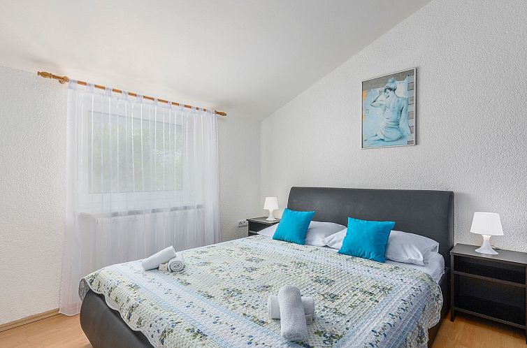 Unterkunft 10132529 - Appartement Istrien - Appartement Appartement in Funtana mit Grill