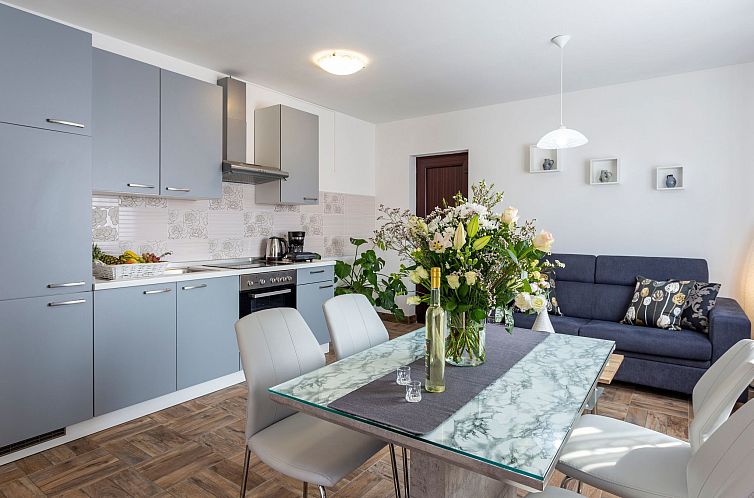 Appartement Schöne Wohnung Funtana Nr.2