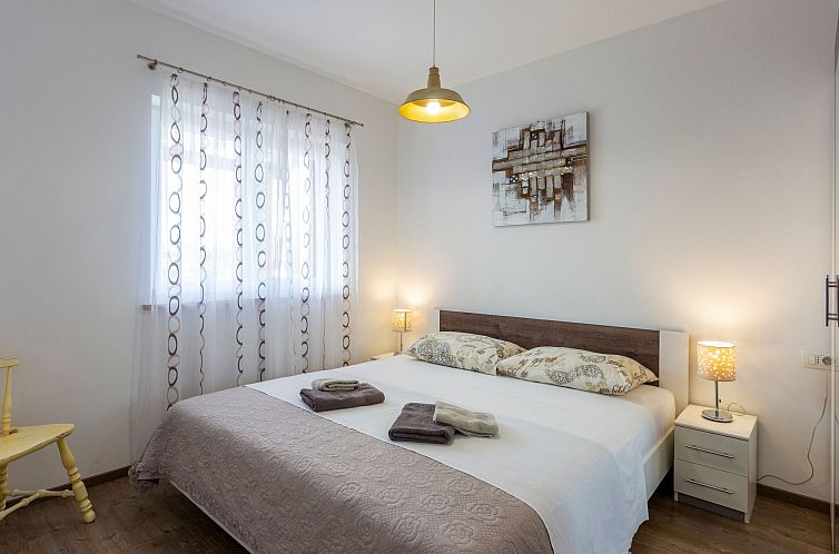 Appartement Schöne Wohnung Funtana Nr.2