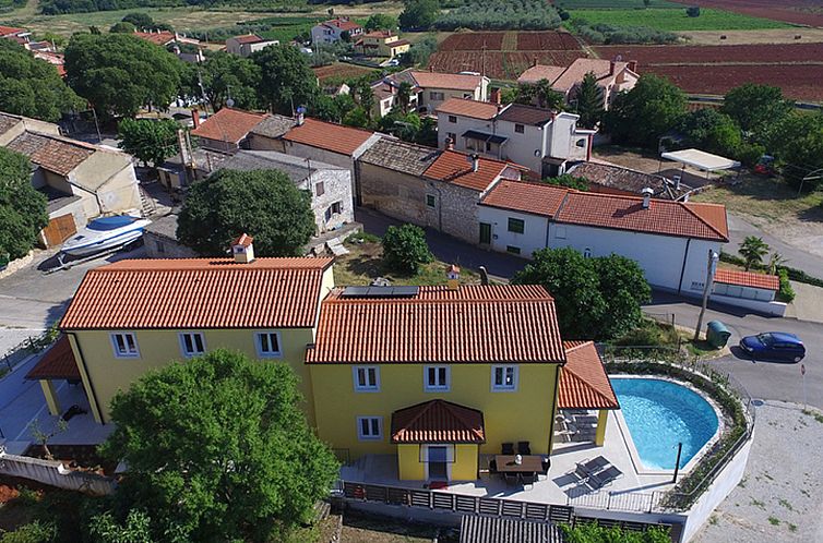 Unterkunft 10133862 - Ferienhaus Istrien - Vakantiehuis Villa Mugeba III