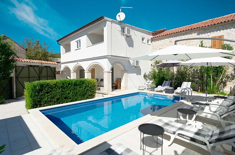 Vakantiehuis Villa Martin - Rückzugsort auf dem Land mit Po