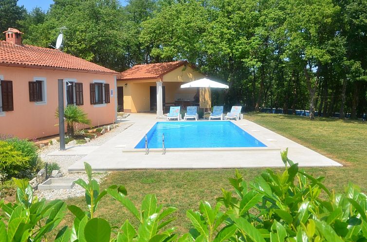 Vakantiehuis Landgut "Fragola" mit Blick auf die Berge