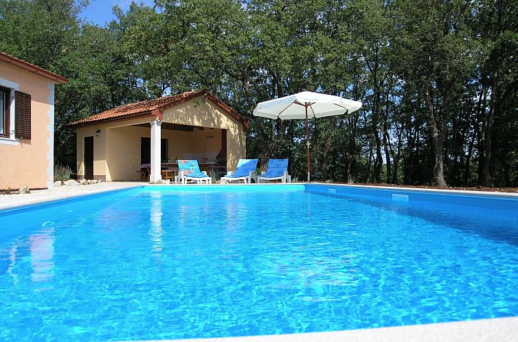 Vakantiehuis Landgut "Fragola" mit Blick auf die Berge