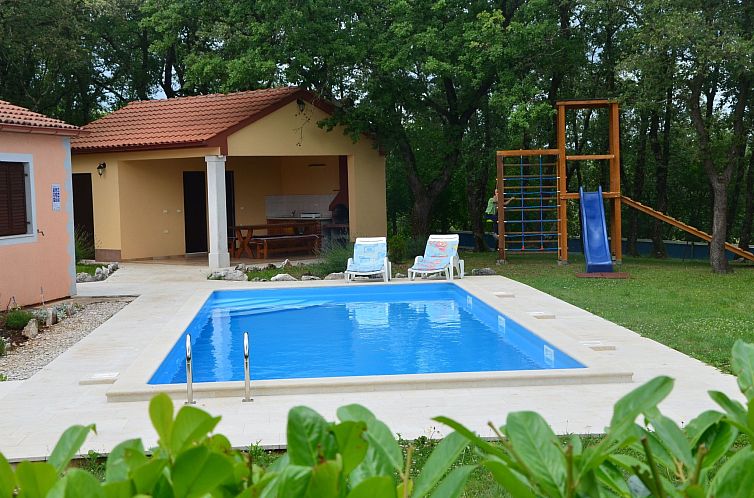 Vakantiehuis Landgut "Fragola" mit Blick auf die Berge