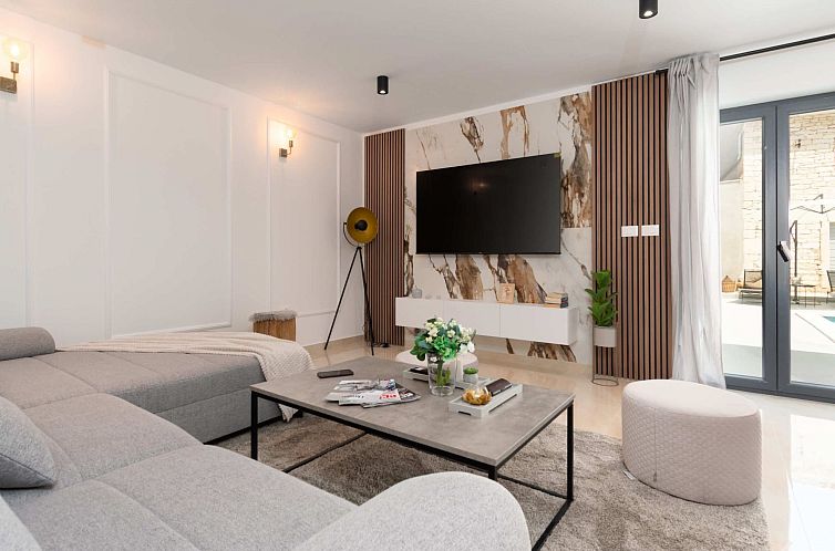 Vakantiehuis Designer Villa Simone - Modern und Heritage Sty