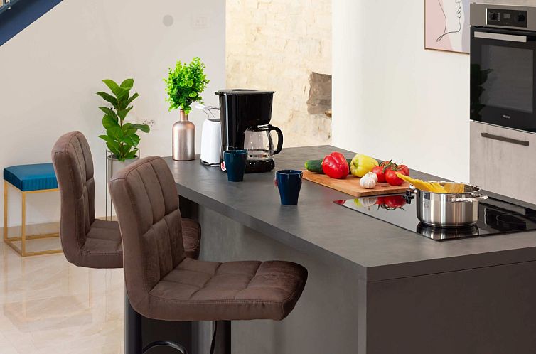 Vakantiehuis Designer Villa Simone - Modern und Heritage Sty