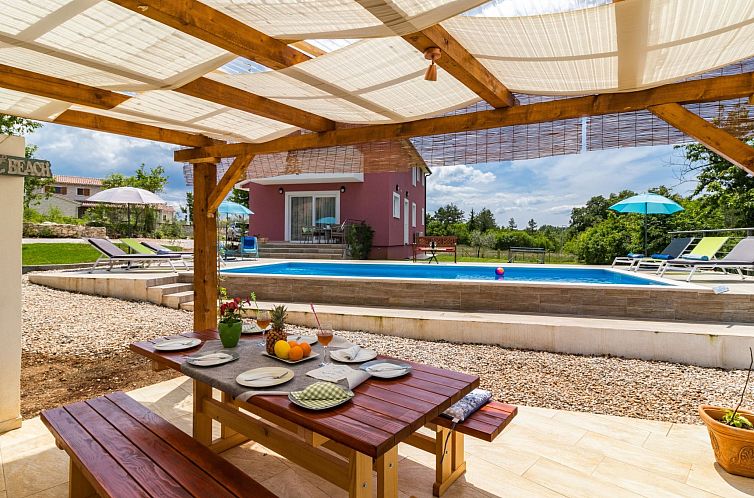 Vakantiehuis Villa May
