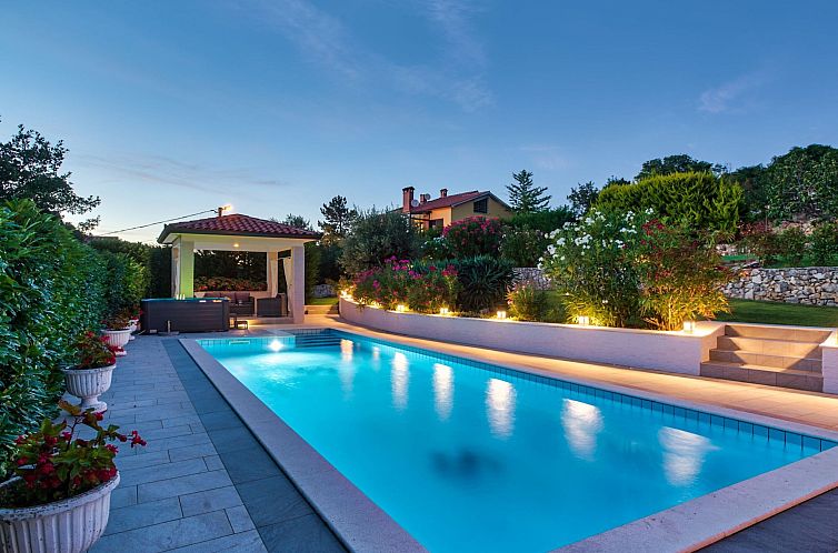 Vakantiehuis "Ines" mit Whirlpool