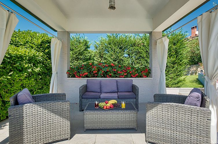 Vakantiehuis "Ines" mit Whirlpool