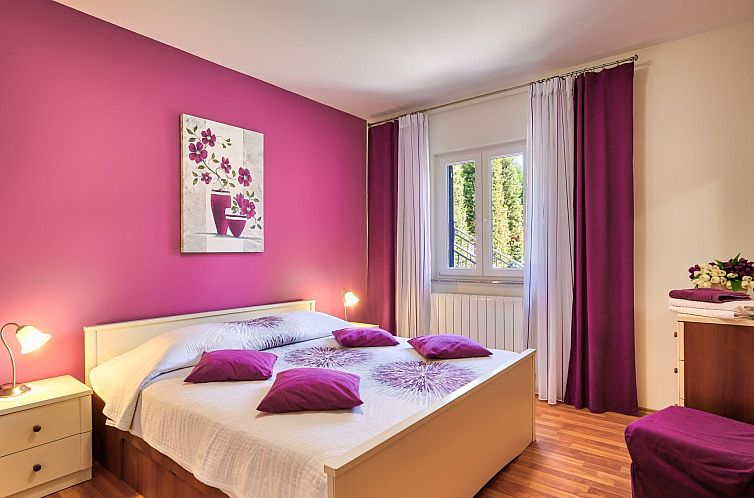 Vakantiehuis "Ines" mit Whirlpool