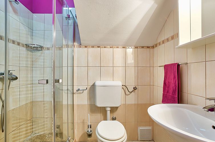 Vakantiehuis "Ines" mit Whirlpool