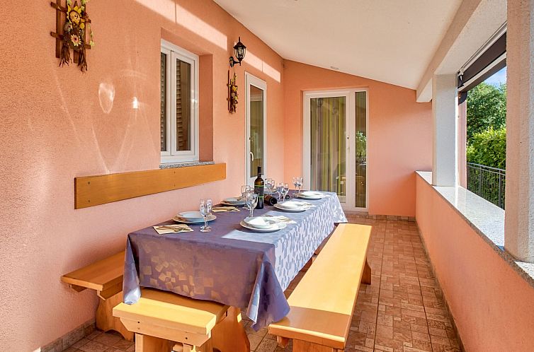 Vakantiehuis "Ines" mit Whirlpool