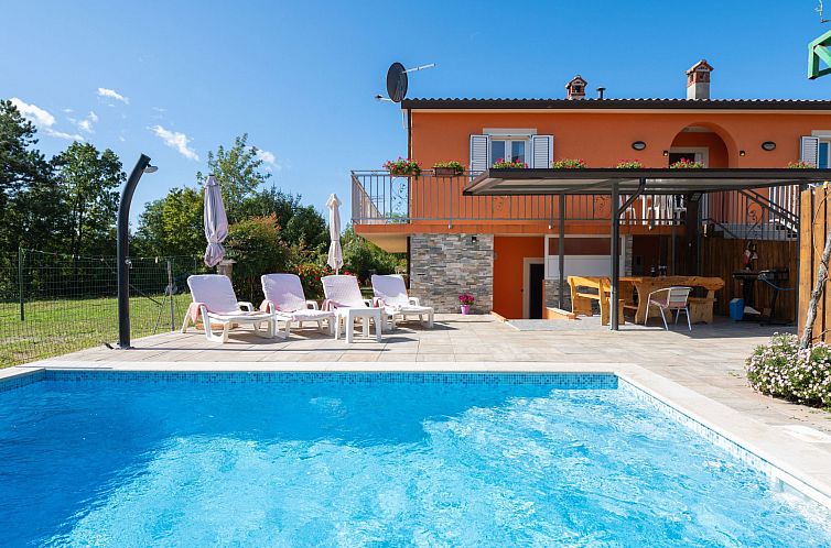 Appartement Haus Orange - Familienfreundliche Lage mit Pool