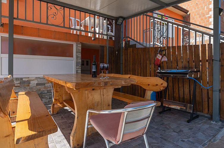 Appartement Haus Orange - Familienfreundliche Lage mit Pool