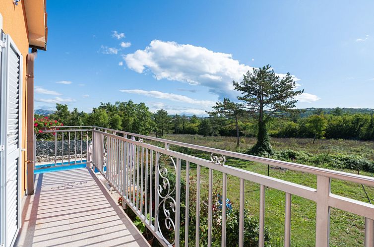 Appartement Haus Orange - Familienfreundliche Lage mit Pool