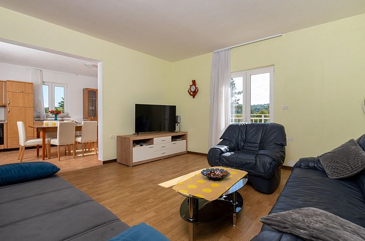 Appartement Haus Orange - Familienfreundliche Lage mit Pool
