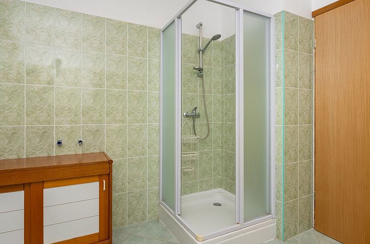 Appartement Haus Orange - Familienfreundliche Lage mit Pool