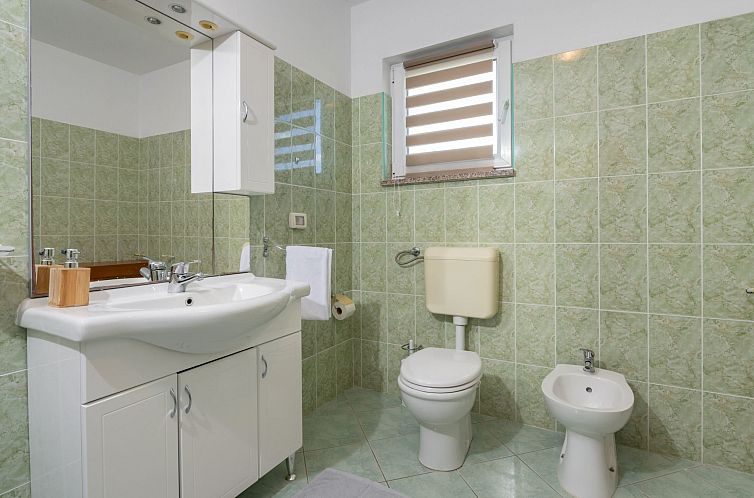 Appartement Haus Orange - Familienfreundliche Lage mit Pool