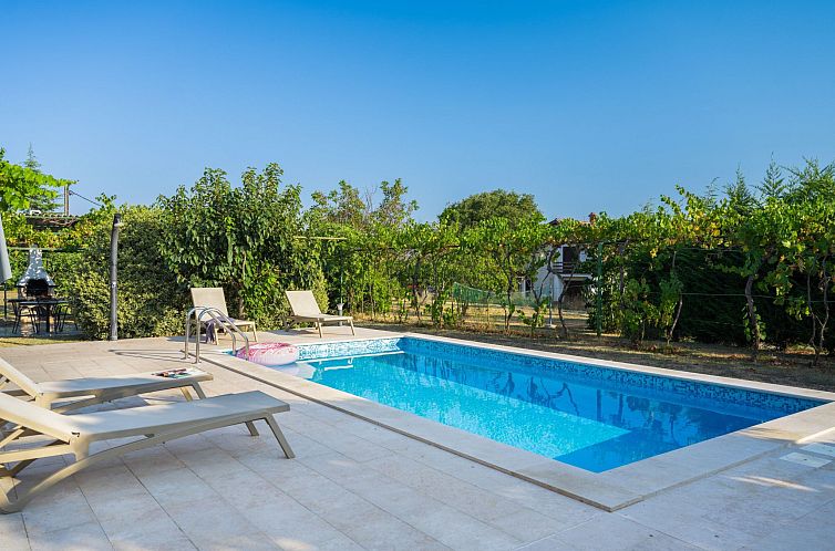 Appartement attraktive Wohnung mit privatem Pool