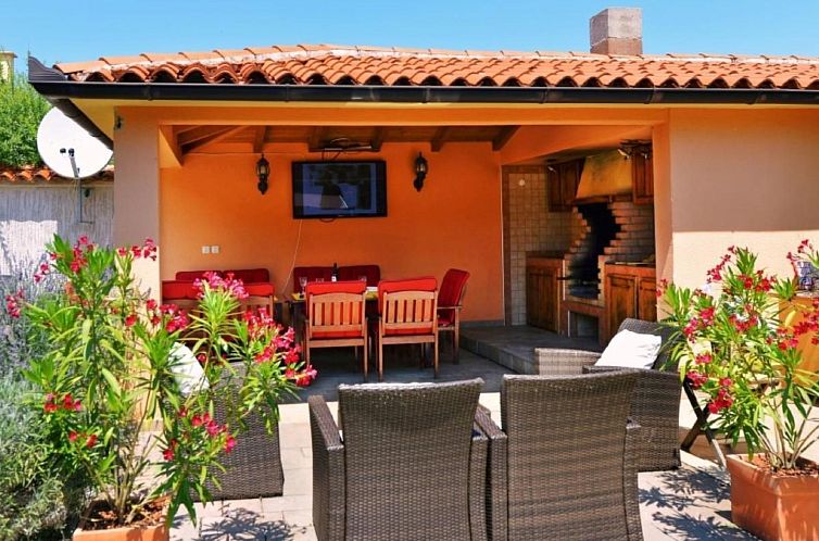 Vakantiehuis Villa Steffani in Kapelica, Istrien mit Pool