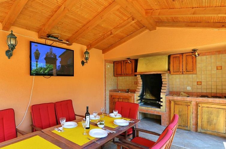 Vakantiehuis Villa Steffani in Kapelica, Istrien mit Pool