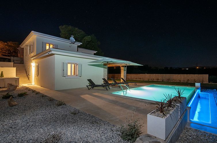 Unterkunft 10135313 - Ferienhaus Istrien - Vakantiehuis Villa Tereza