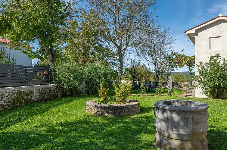 Vakantiehuis Villa "Francesca" mit Garten, Grill und Pool