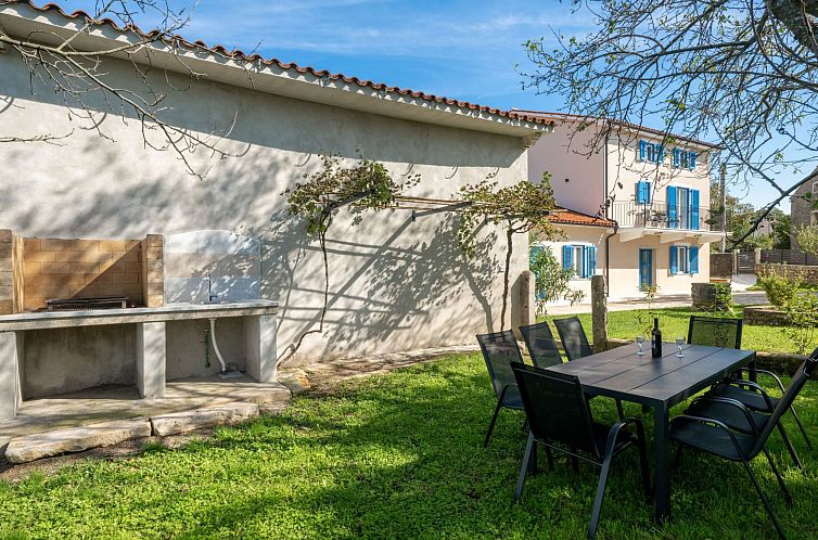 Vakantiehuis Villa "Francesca" mit Garten, Grill und Pool