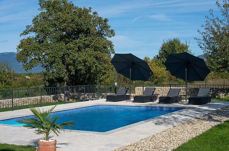 Vakantiehuis Villa "Francesca" mit Garten, Grill und Pool