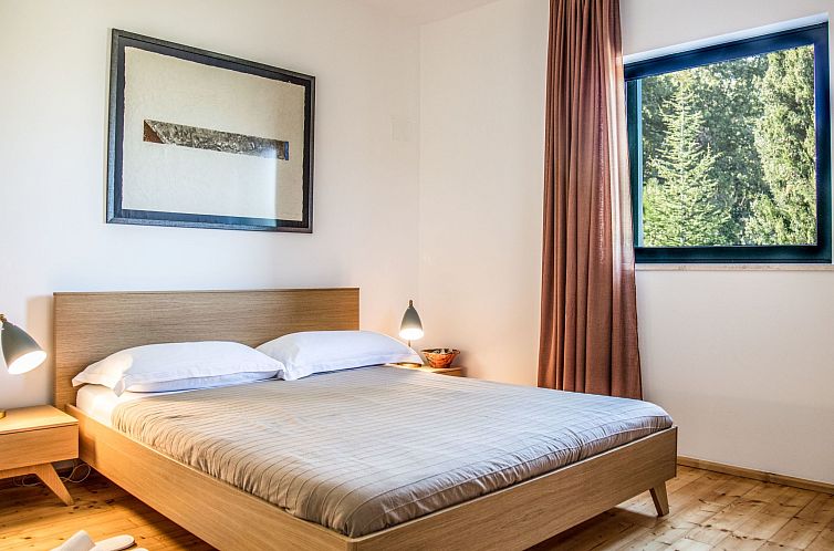 Vakantiehuis Ferienvilla 'Breg' mit Whirlpool