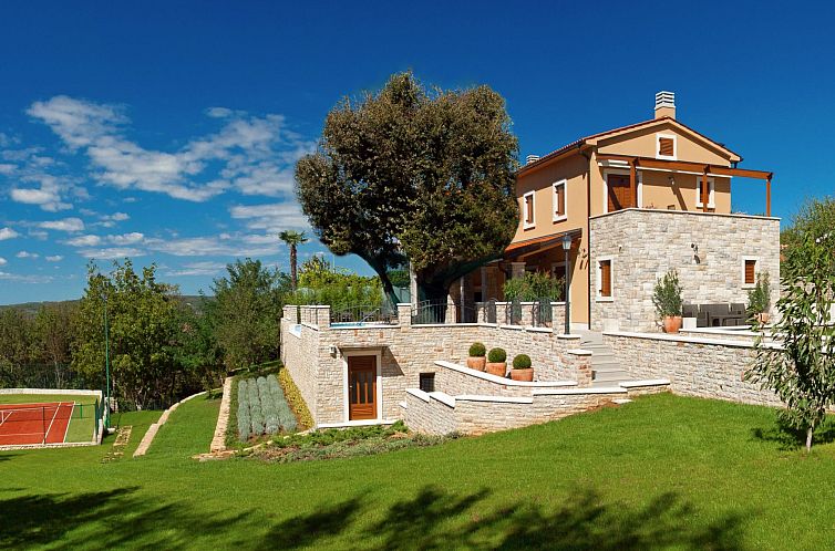 Vakantiehuis Wunderschöne Ferienvilla Vlastelini