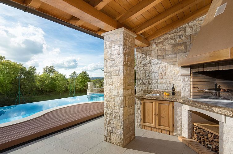 Vakantiehuis Wunderschöne Ferienvilla Vlastelini