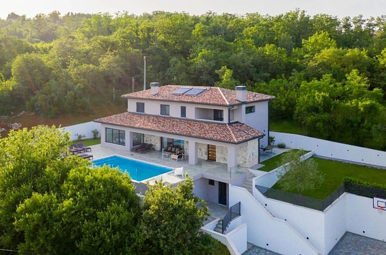 Vakantiehuis Moderne Villa Arsia mit Pool, gelegen in der N?