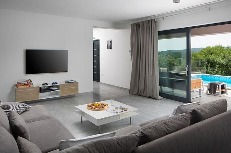 Vakantiehuis Moderne Villa Arsia mit Pool, gelegen in der N?