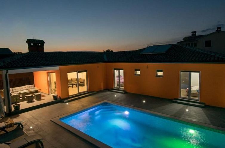 Vakantiehuis Haus Stella in Kapelica, Istrien mit privatem P