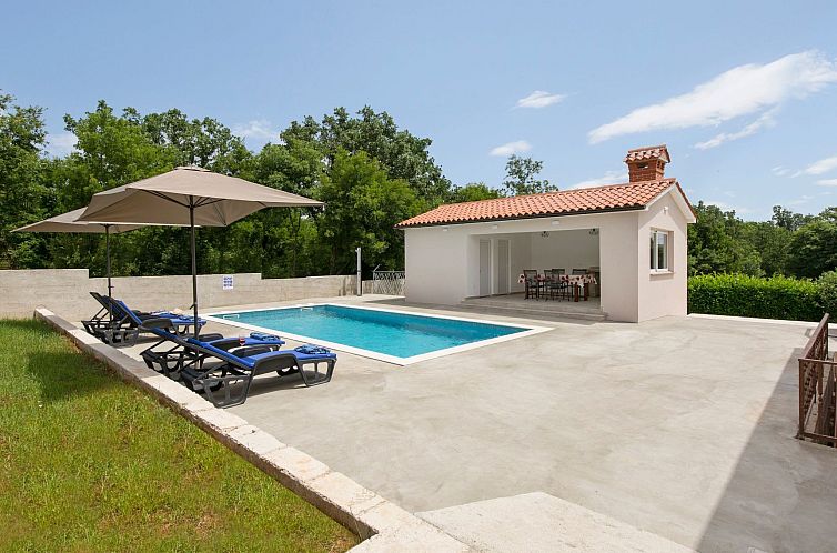 Vakantiehuis mit Garten, Grill und Terrasse