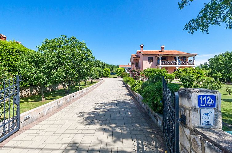 Vakantiehuis Vollständig freistehendes Haus mit schönem Ga