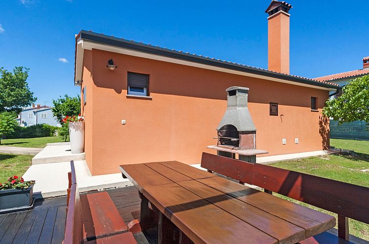 Vakantiehuis Vollständig freistehendes Haus mit schönem Ga