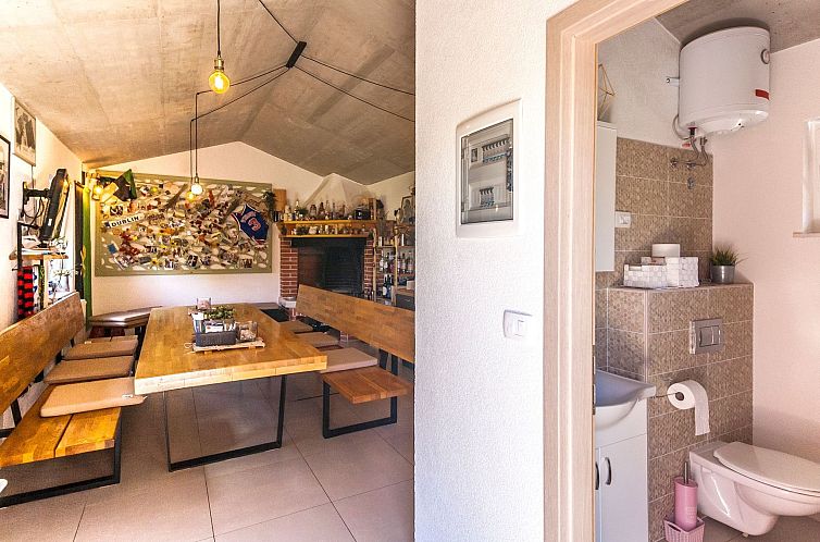 Vakantiehuis Vollständig freistehendes Haus mit schönem Ga