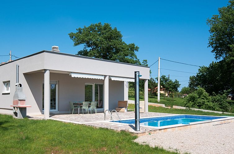 Vakantiehuis mit eigenem Pool