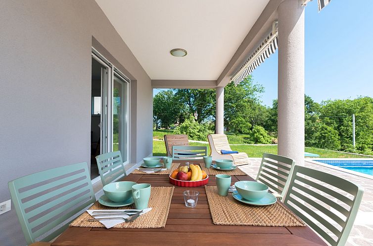 Vakantiehuis mit eigenem Pool