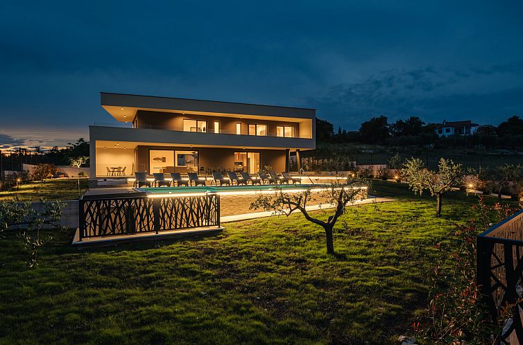 Unterkunft 10135378 - Ferienhaus Istrien - Vakantiehuis Villa de la Vie