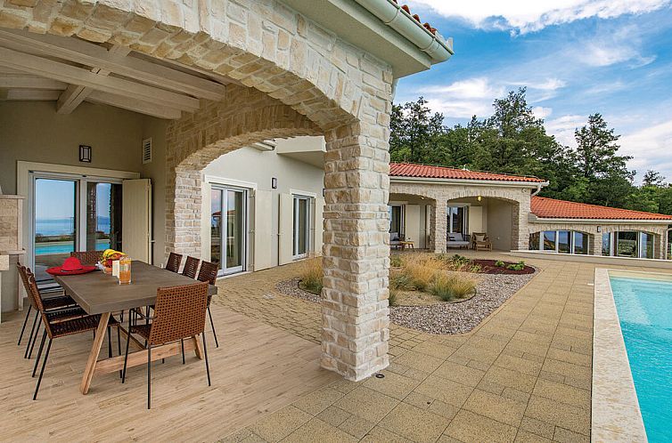 Vrijstaande woning in Veprinac