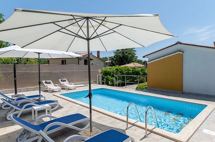 Vakantiehuis Verbanac
