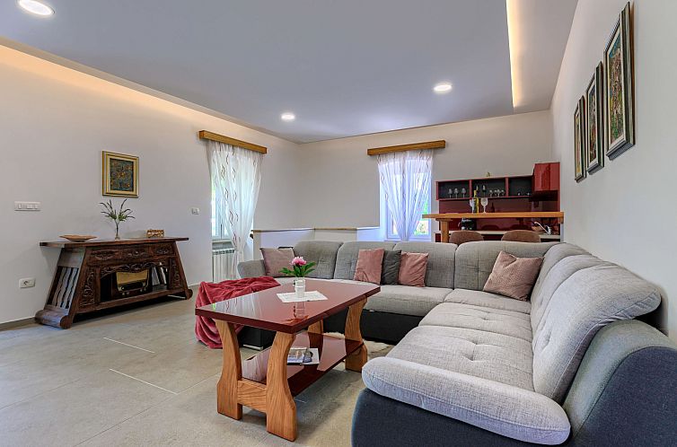 Vakantiehuis Old stone villa